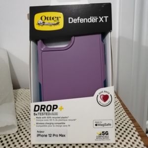 iPhone 12 Pro Max OtterBox